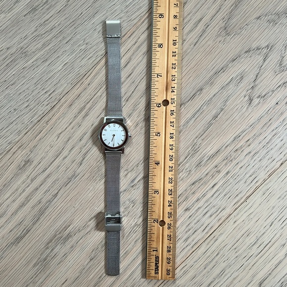 Skagen Women’s Watch - Silver 39SSS - Picture 3 of 5